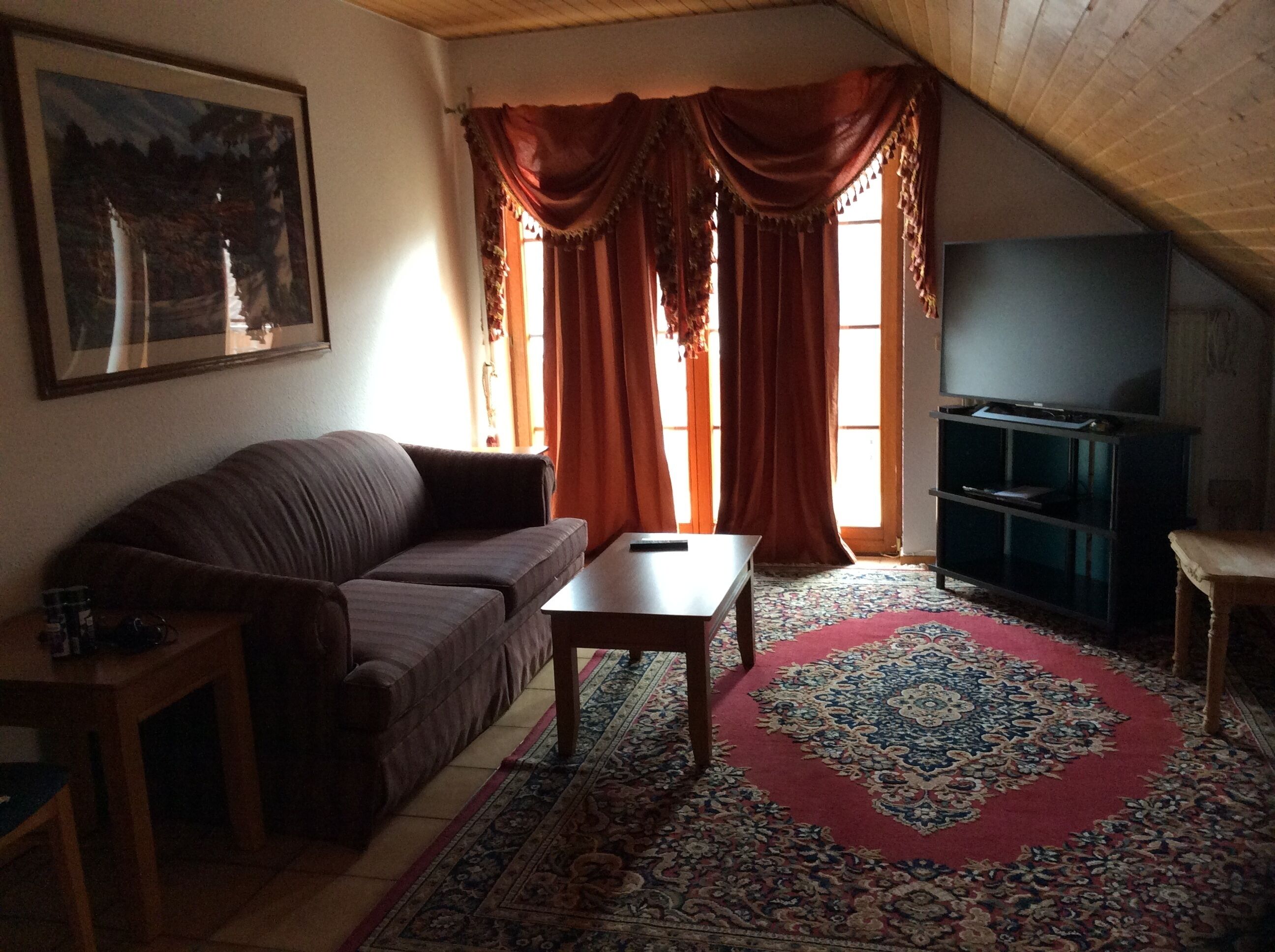 Two-bedroom with brand new kitchen and free parking within the premises.