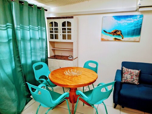 Ferienhaus in der Nähe von Store Bay in Sandy Point.