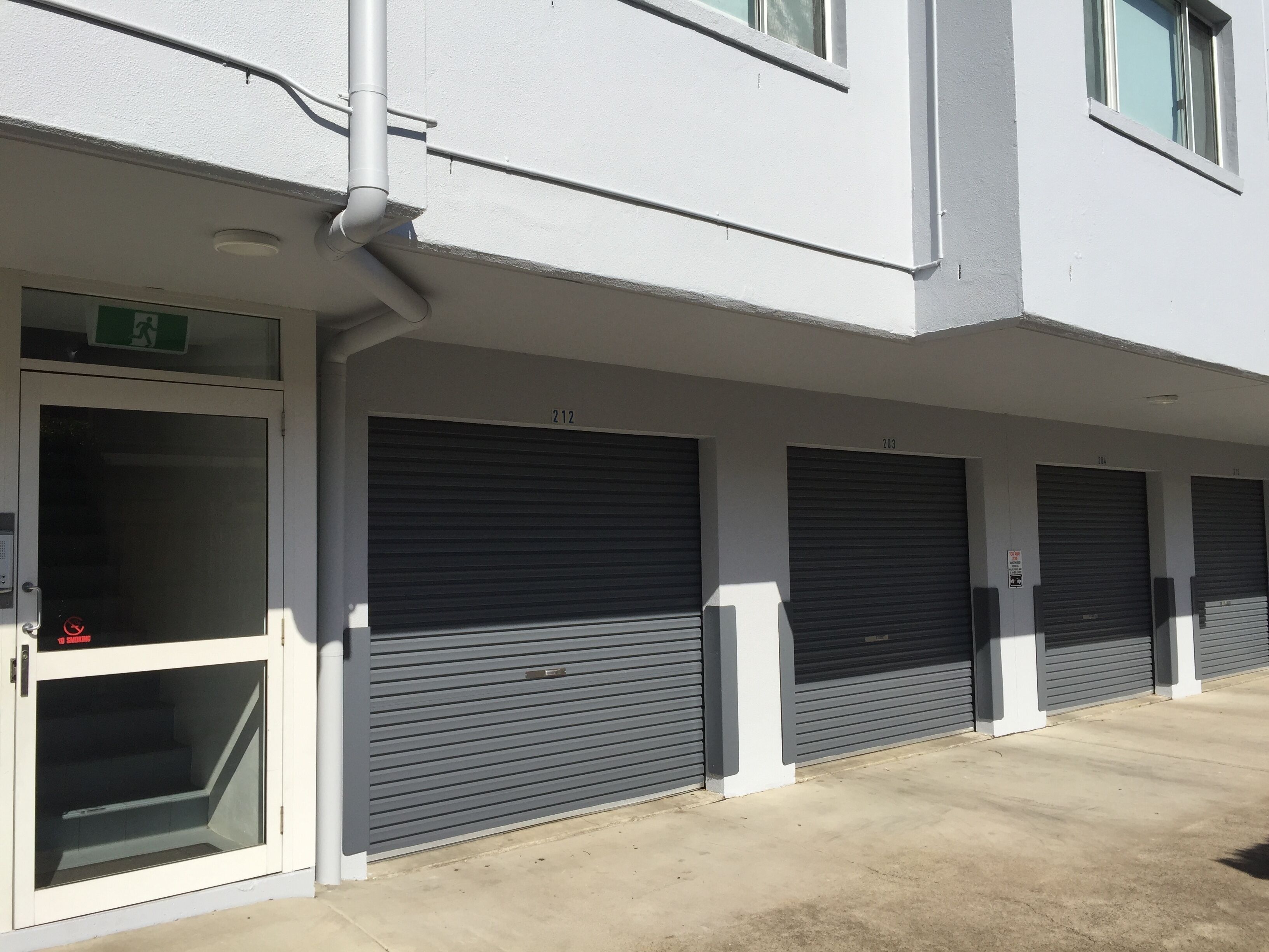 Apartment on Esplanade — image 13