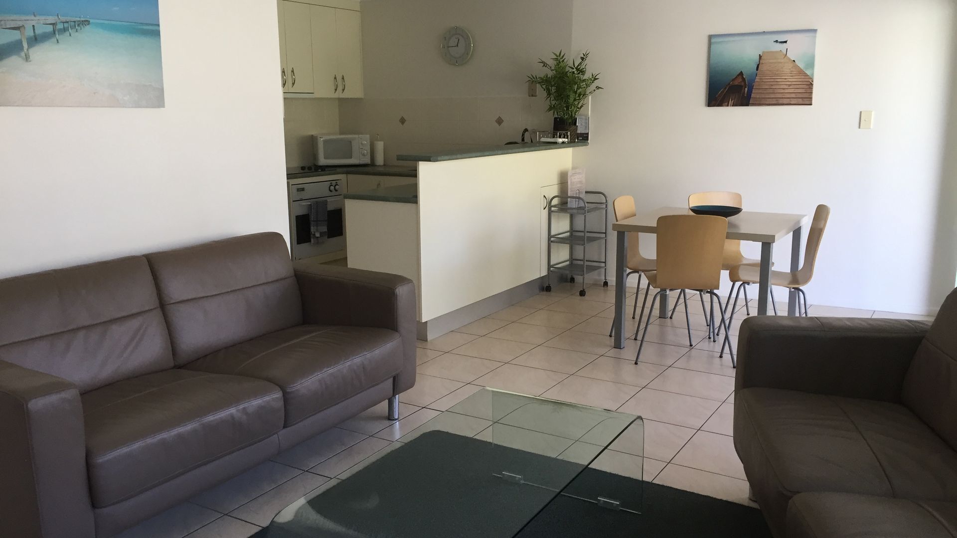 Apartment on Esplanade — image 4