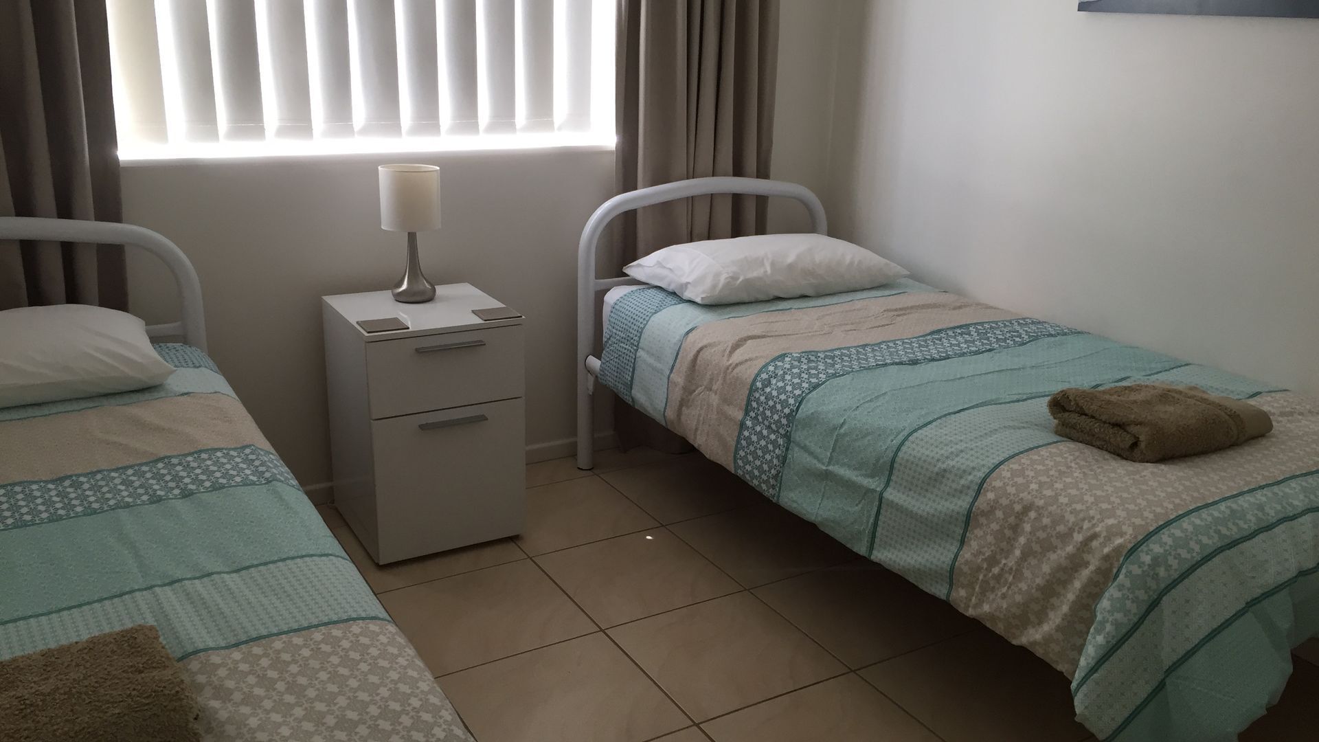 Apartment on Esplanade — image 8