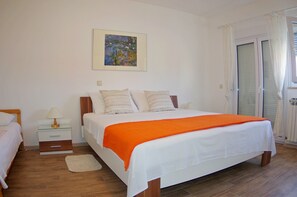 3 Schlafzimmer, Reisekinderbett, kostenloses WLAN, Bettwäsche