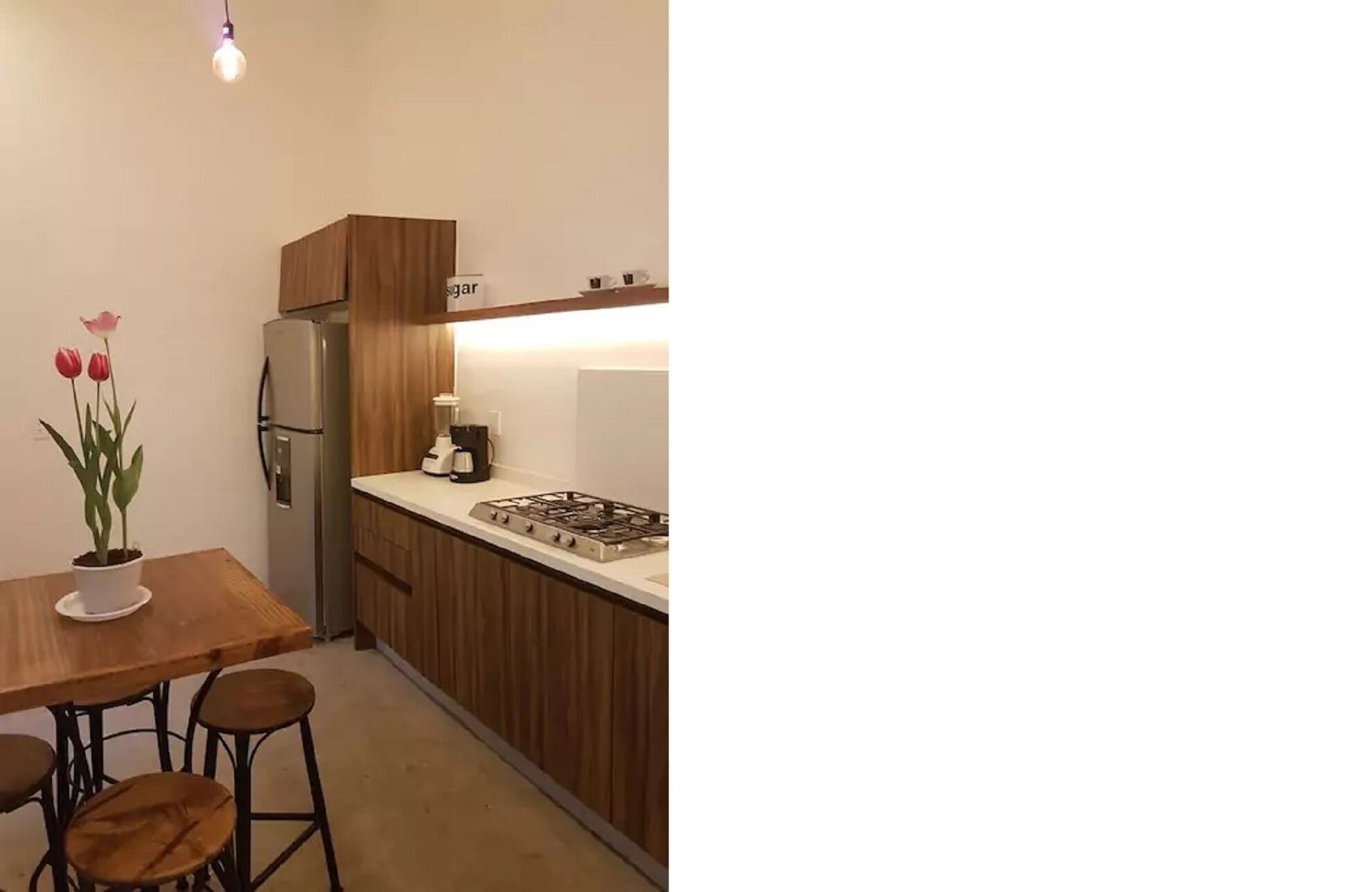 NEW **Casa Naranja **