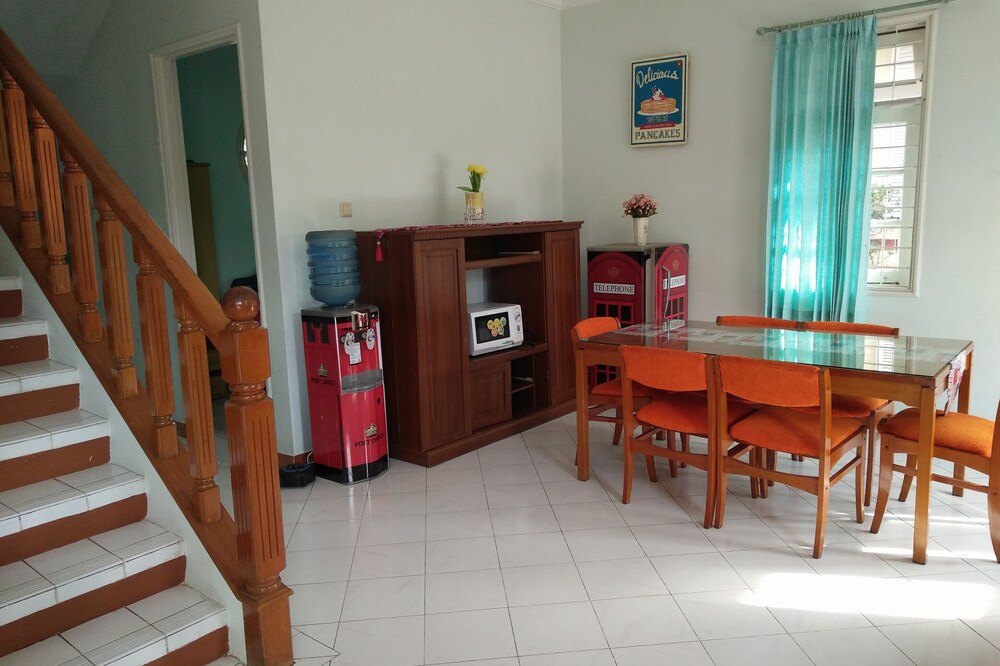 Apartment Green Palace Kalibata City Sector 9