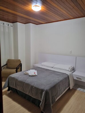 2 soverom, strykejern/-brett, wi-fi (inkludert) og sengetøy