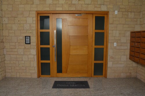 Duplex apartment. One block from the Stone Cathedral.