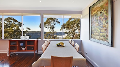 Cedar Rest in Katoomba