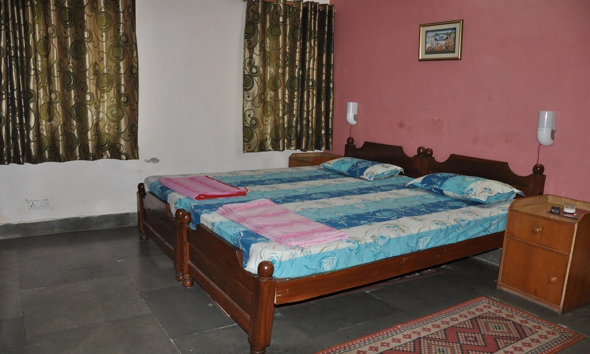 Spacious room near Silver city