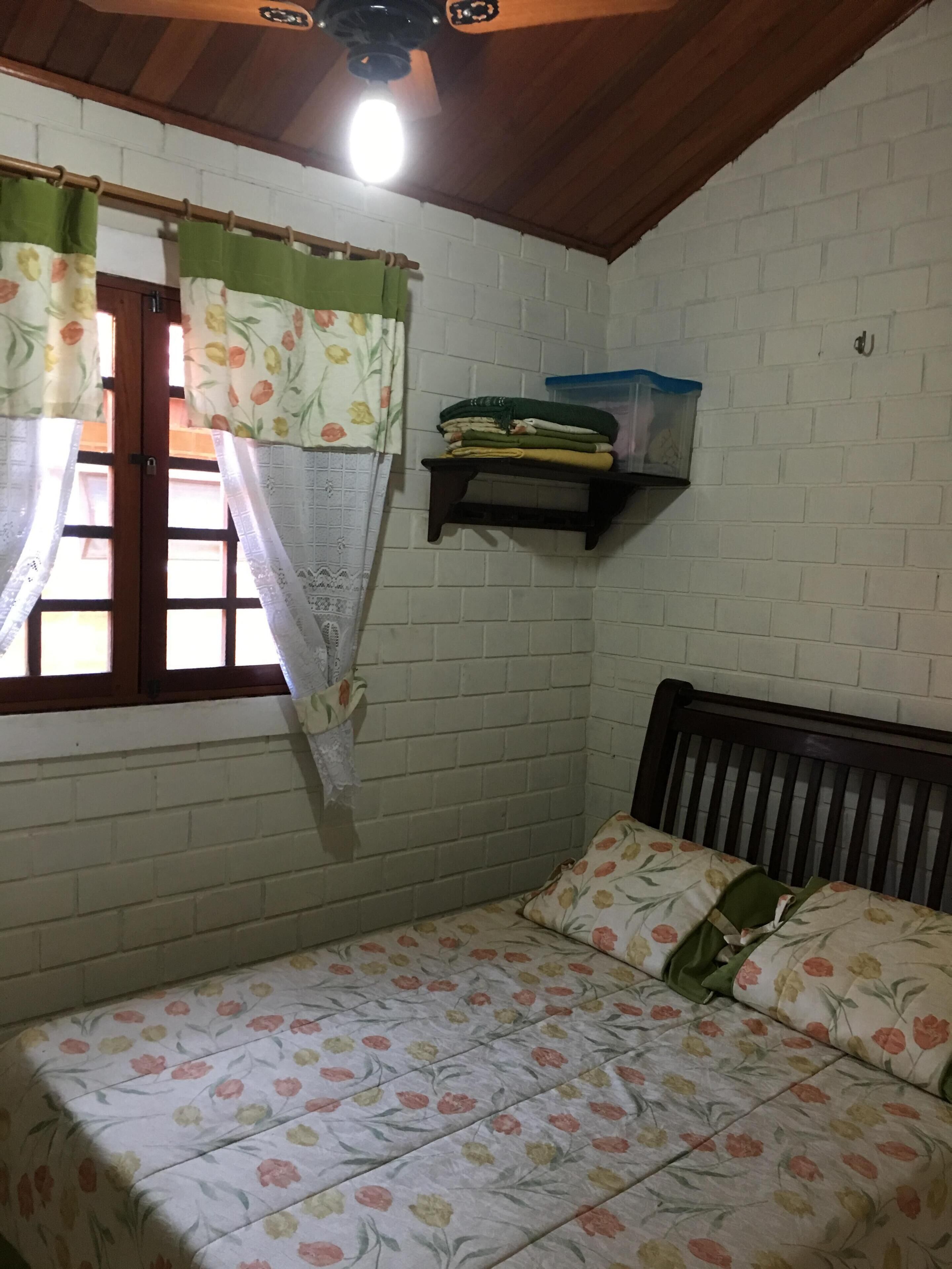 HOUSE IN GRAVATA- CONDOMINIUM FLORES DA SERRA