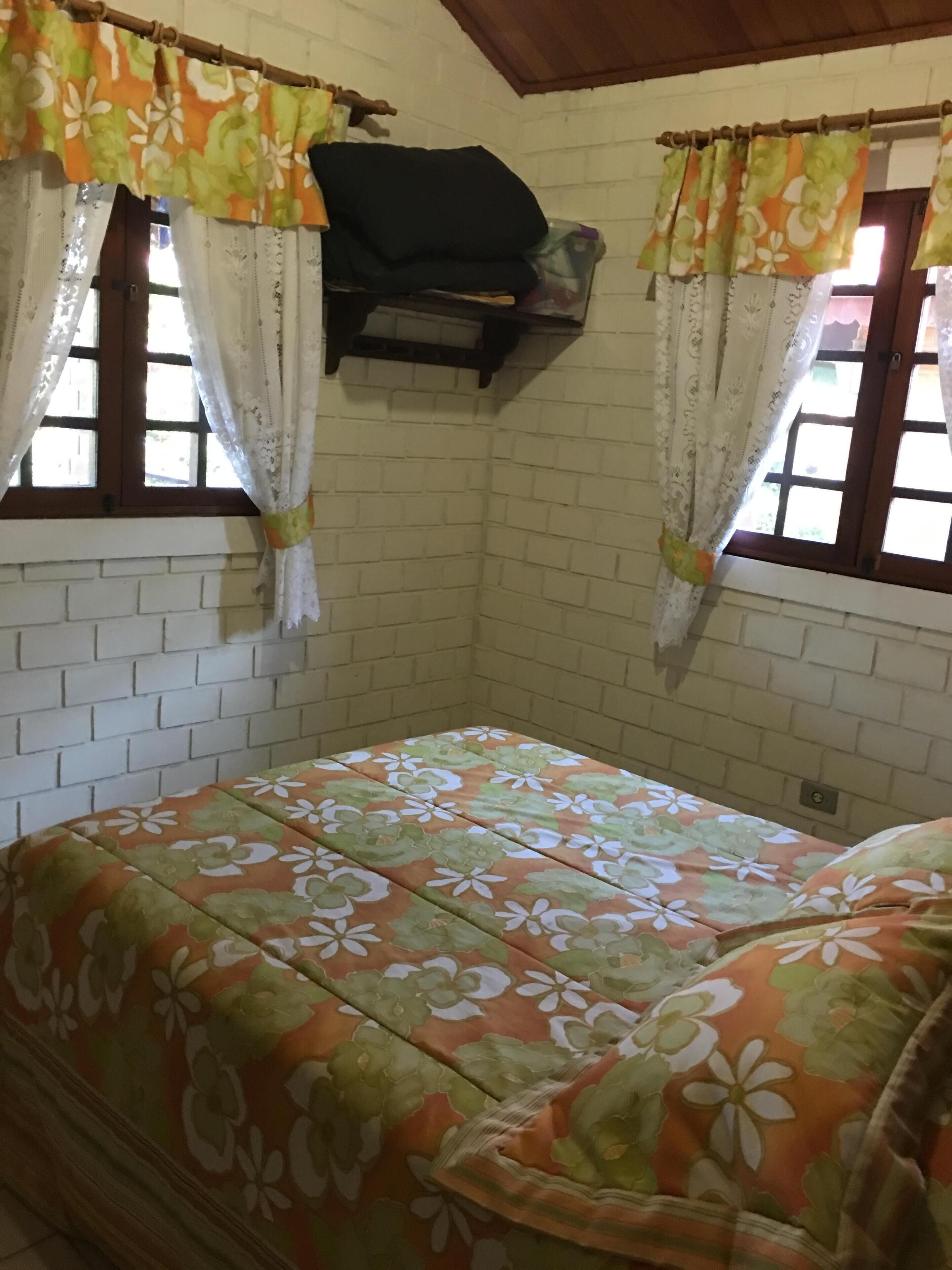 HOUSE IN GRAVATA- CONDOMINIUM FLORES DA SERRA