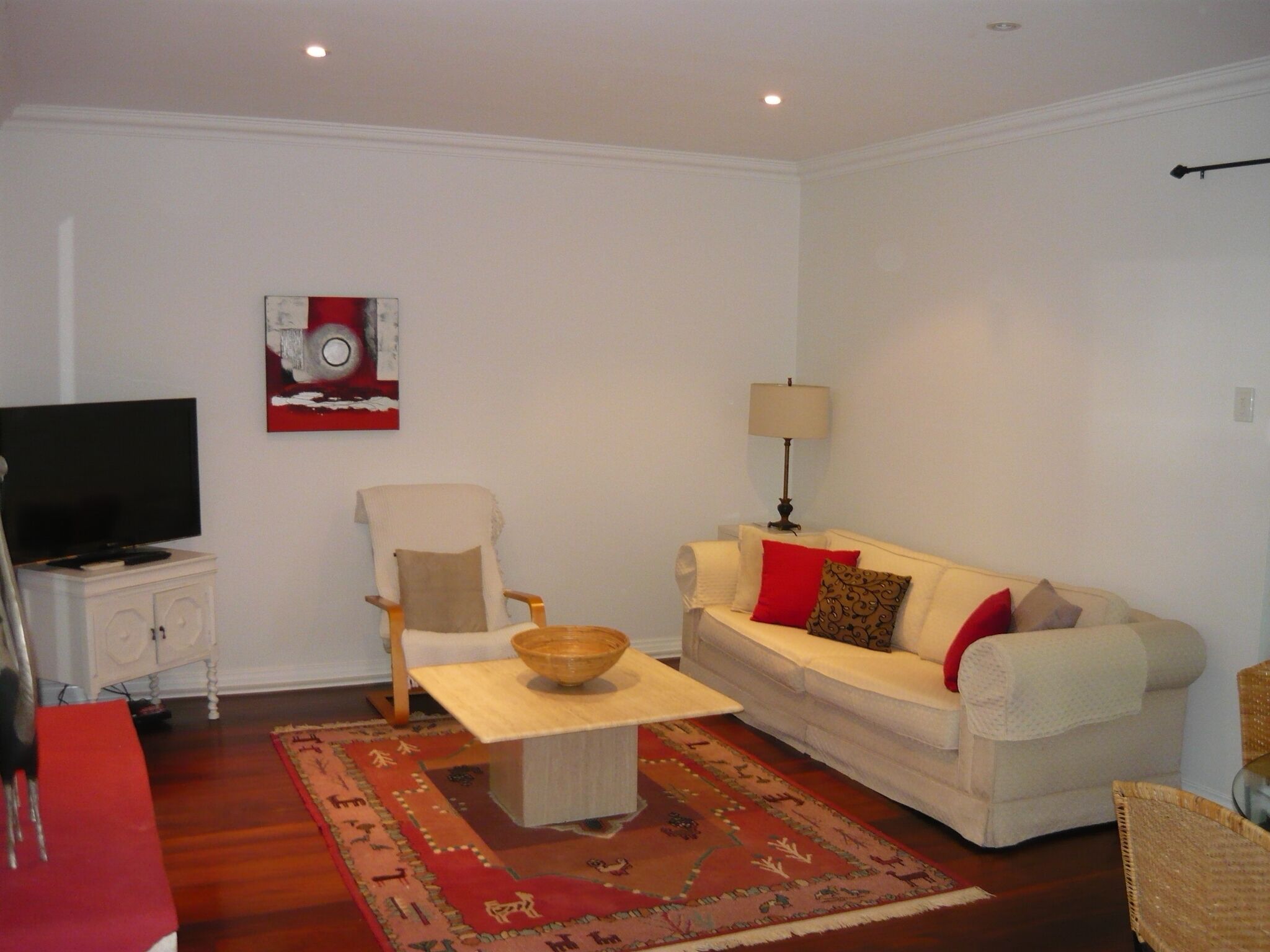Nedlands/King's Park, Spacious 2 brm Apartment