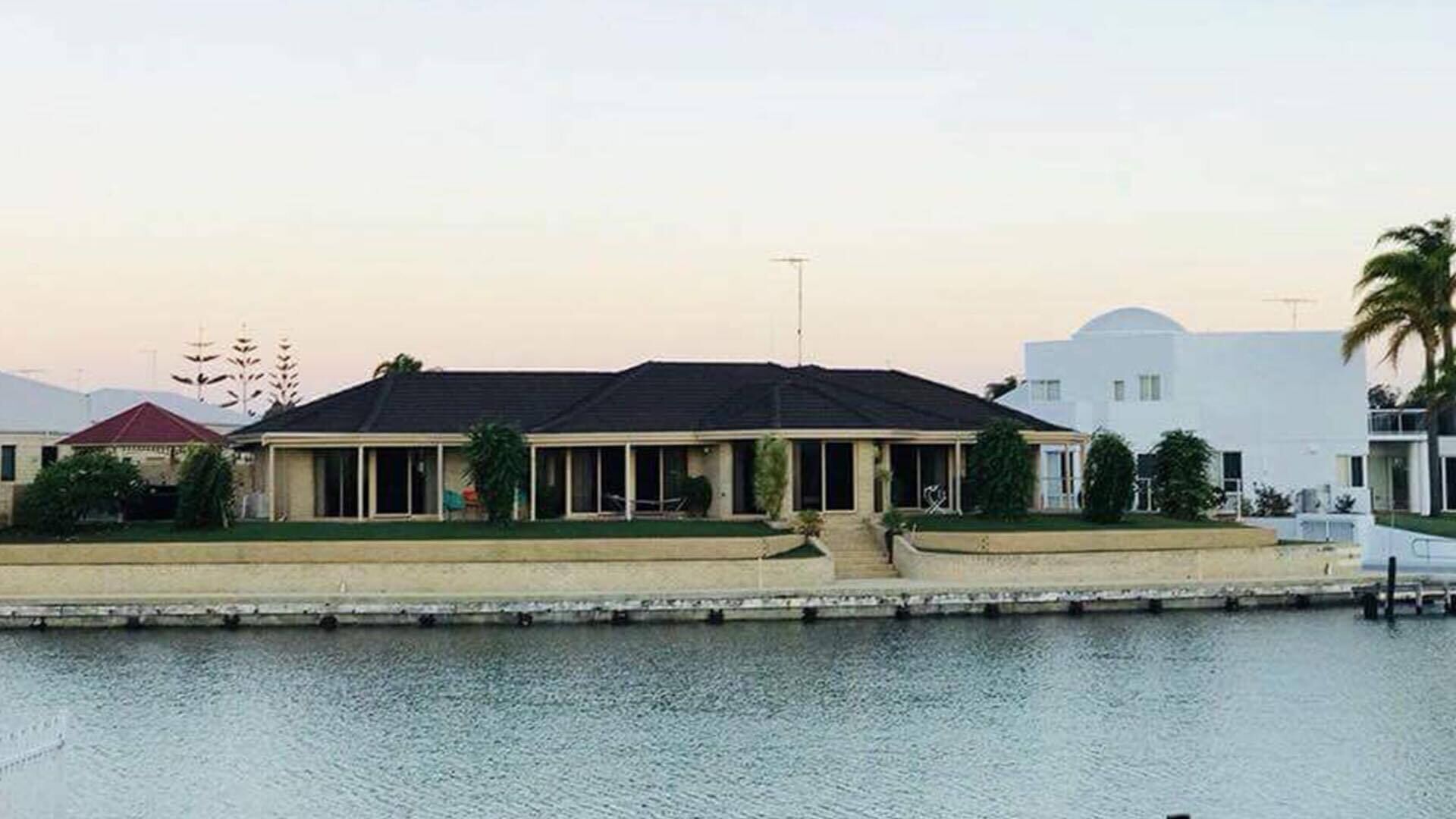 LA ANCHOR on the CANALS -#Entertainer's Paradise# Family’s Retreat# Pet Friendly