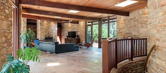 Coomalie House - Mid Century Inspired Luxury