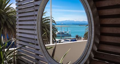 Sea_Path_Apartment_Apt_12_269_Wakefield_Quay