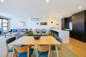 Interior - Sea Path Apartment - Nelson Waterfront with Views! (Stepneyville)