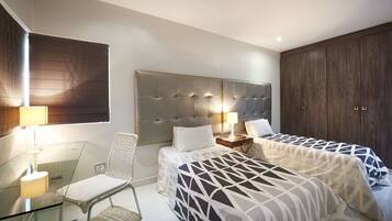 4 makuuhuonetta, silitysrauta/-lauta, Wi-Fi, vuodevaatteet