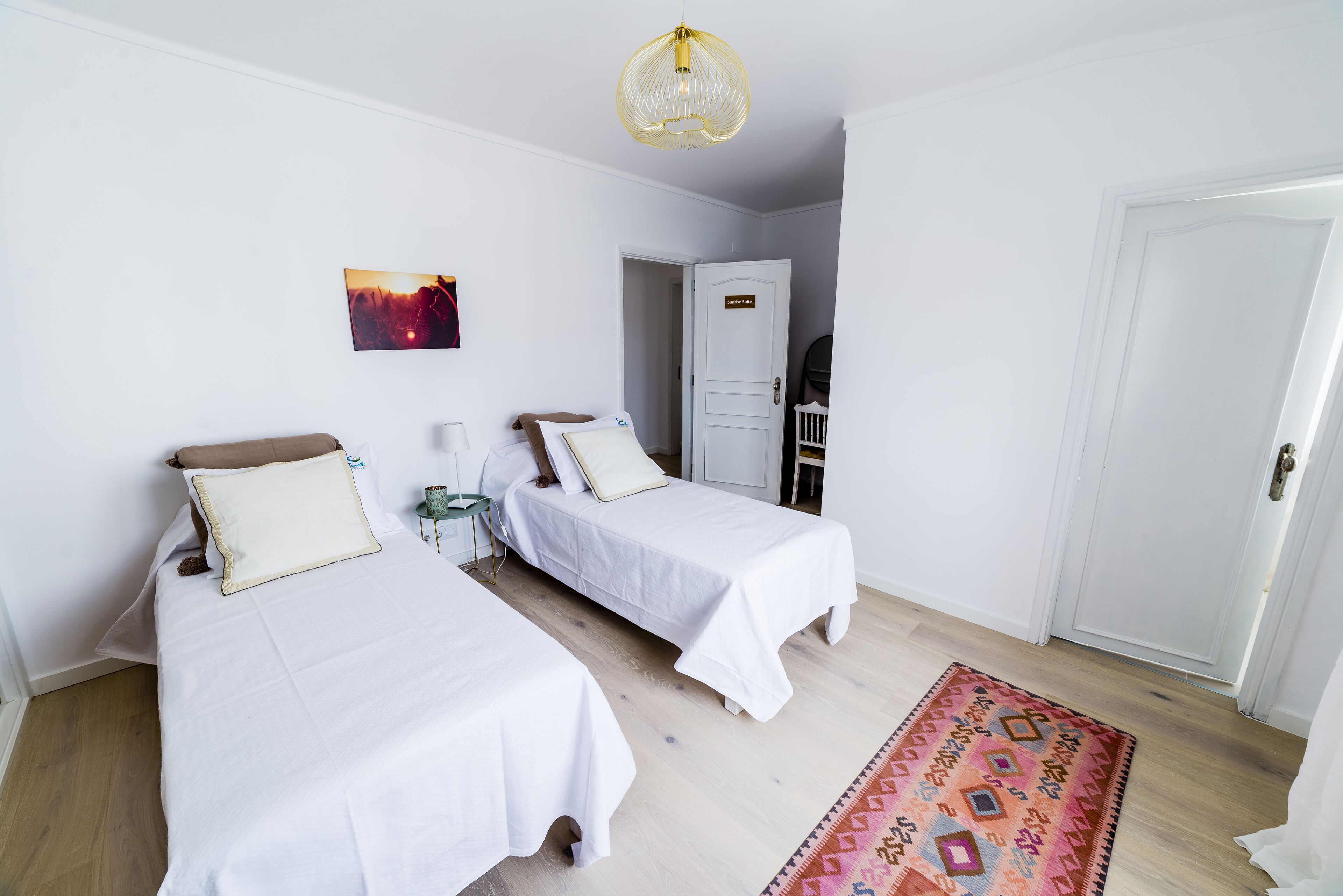 Sandhi House: Sunrise Suite,  City Main Square