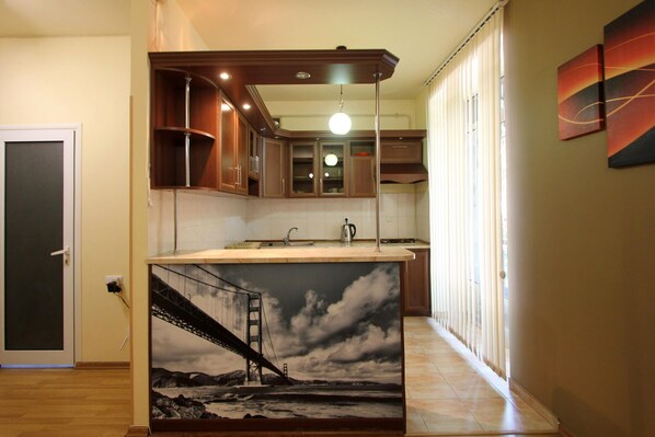 Fridge, microwave, oven, stovetop