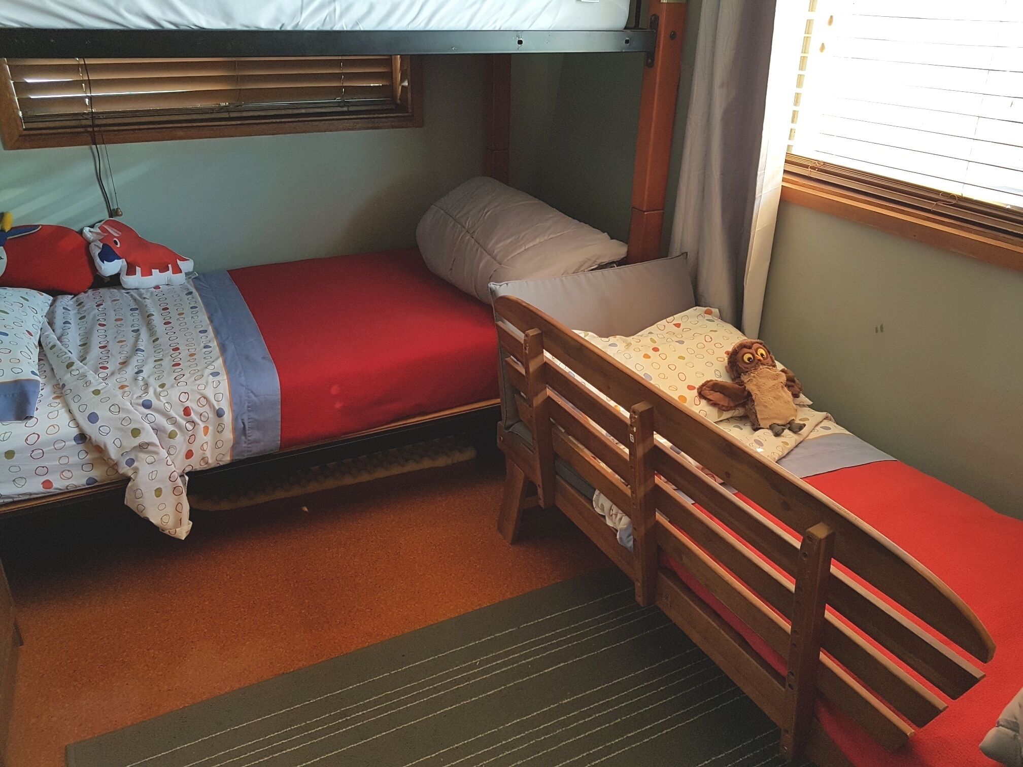 The Tardis2 - Huge Leafy Balcony BBQ — image 13