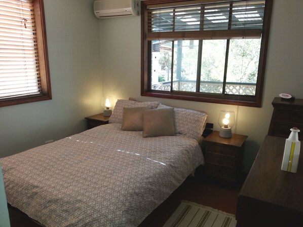 2 bedrooms, desk, iron/ironing board, free WiFi