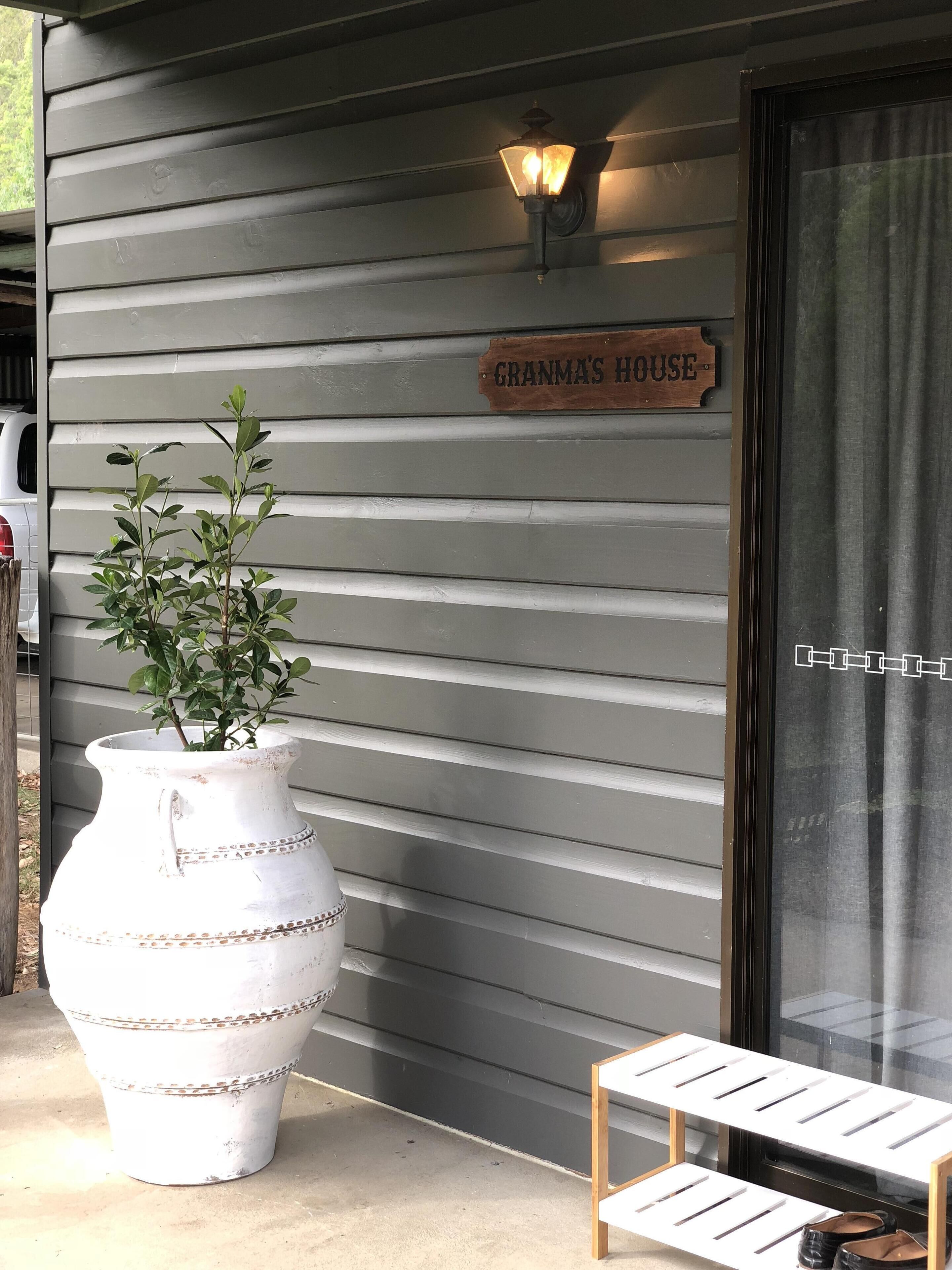 Luxury self-contained homestead and a farm full of beauty and adventure — image 4