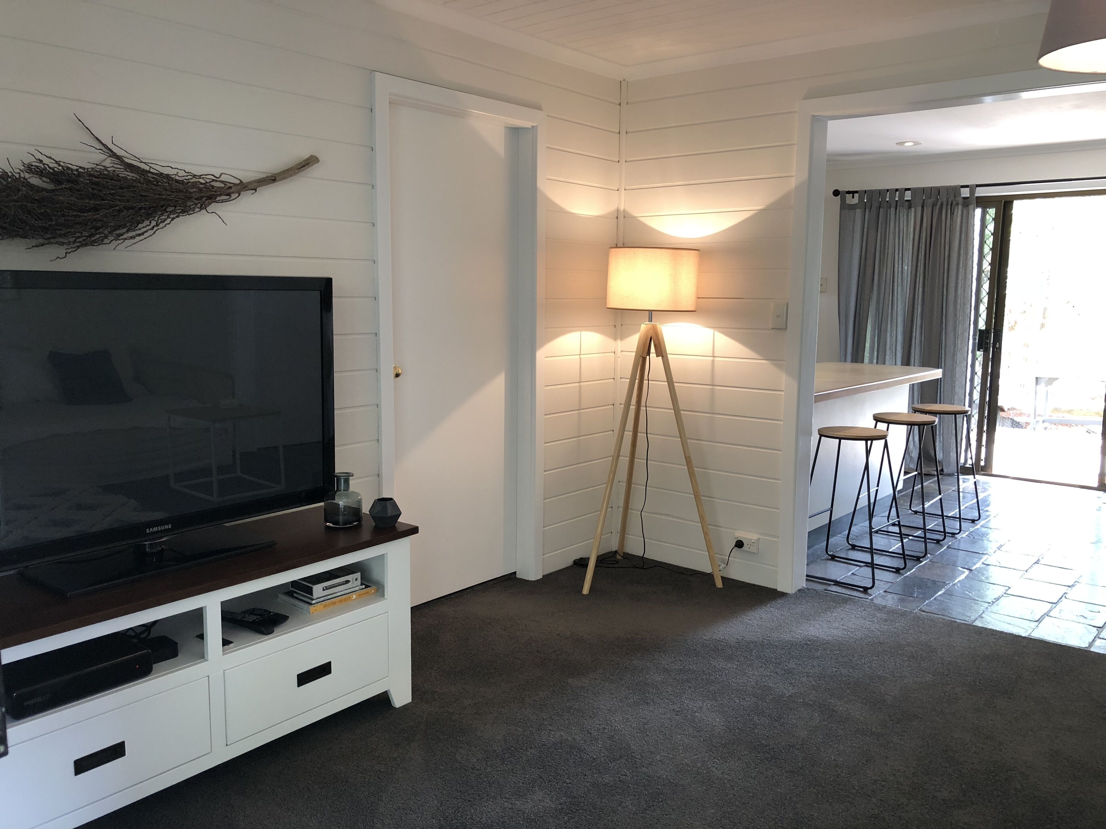 Luxury self-contained homestead and a farm full of beauty and adventure — image 11