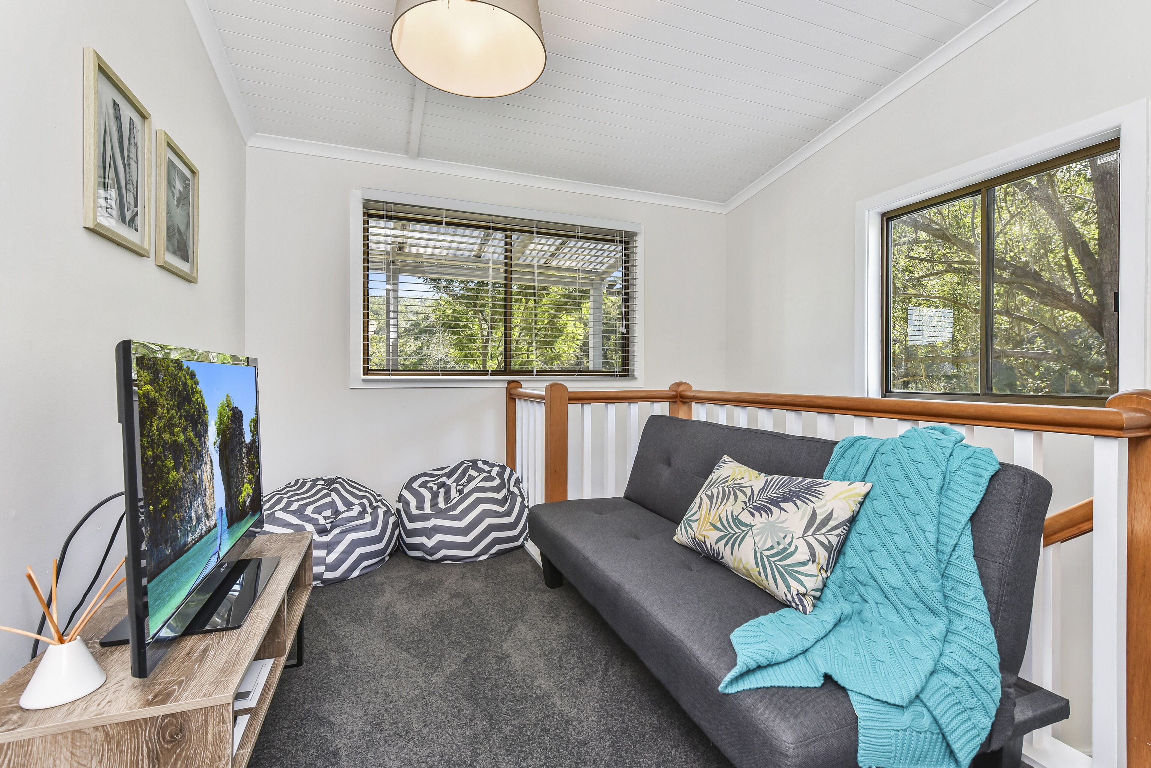 Luxury self-contained homestead and a farm full of beauty and adventure — image 19