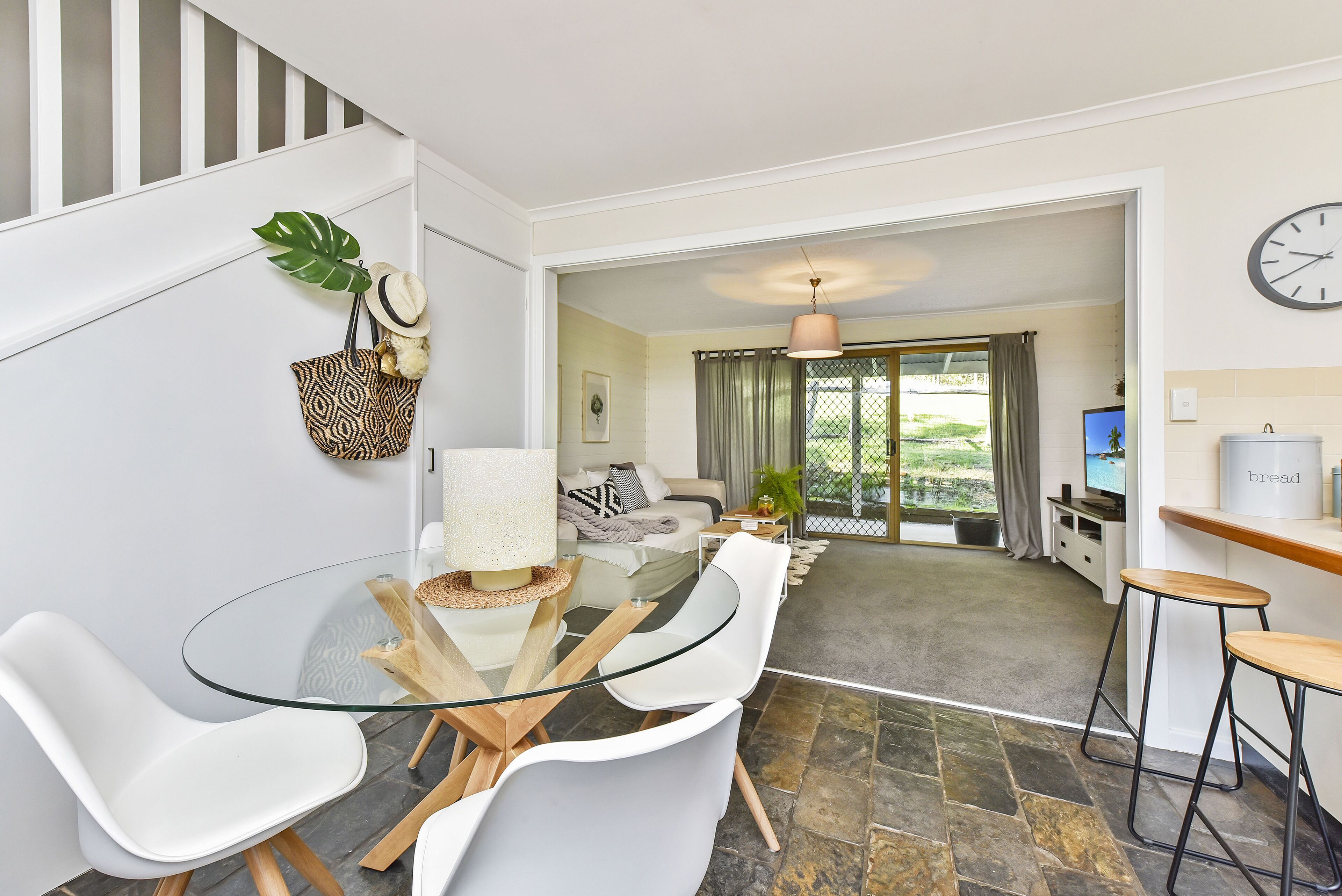 Luxury self-contained homestead and a farm full of beauty and adventure — image 8