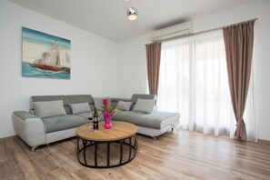 Living area - Beautifull apartment with gorgeus view on the sea (Solin)