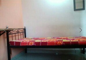 1 habitación, internet y ropa de cama 