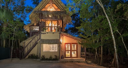 JUNGLE TOWER & MAYAN HOUSE AU COEUR DE LA JUNGLE- MINUTES DE TULUM
