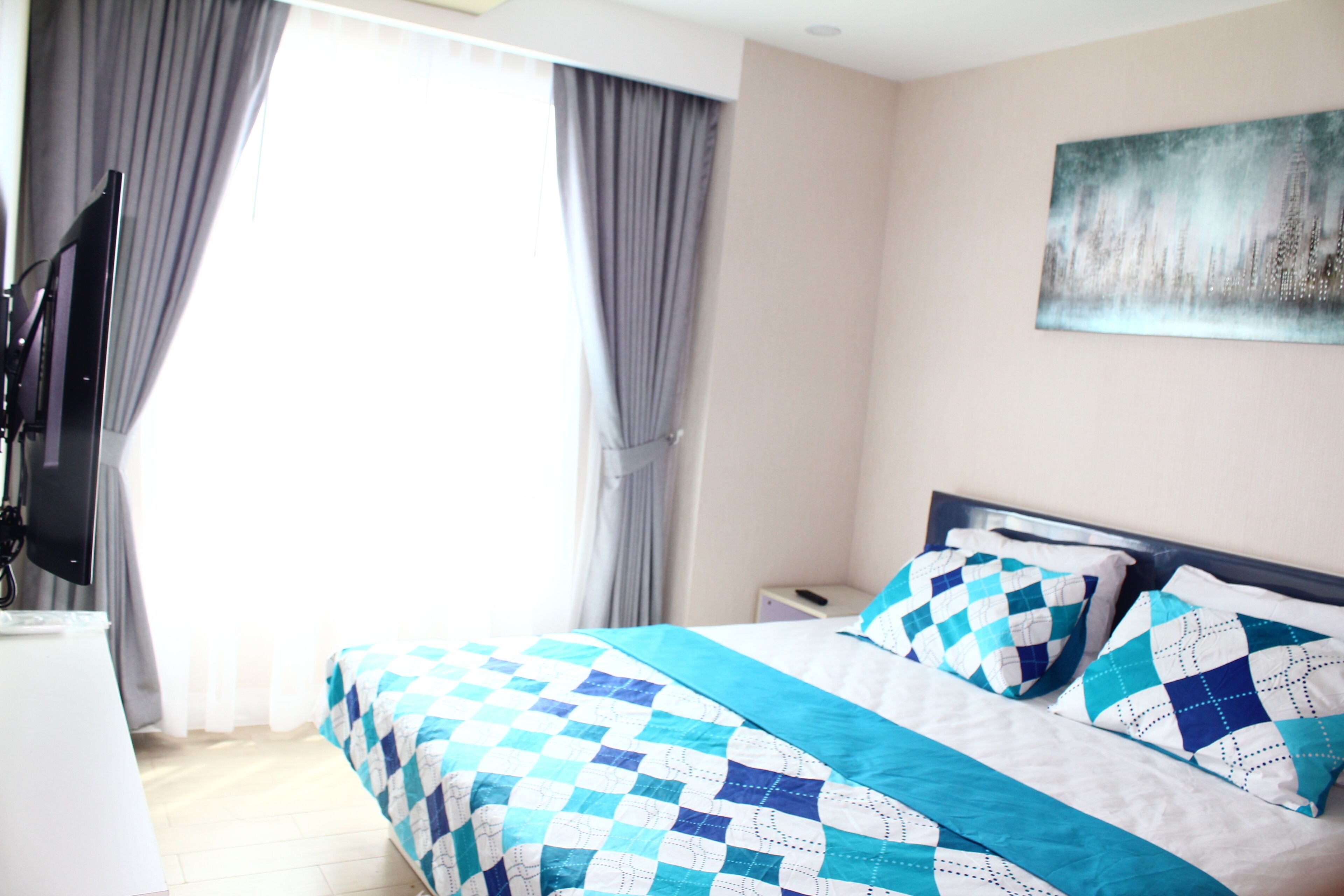 C501 533/94  - Two bedroom apartment