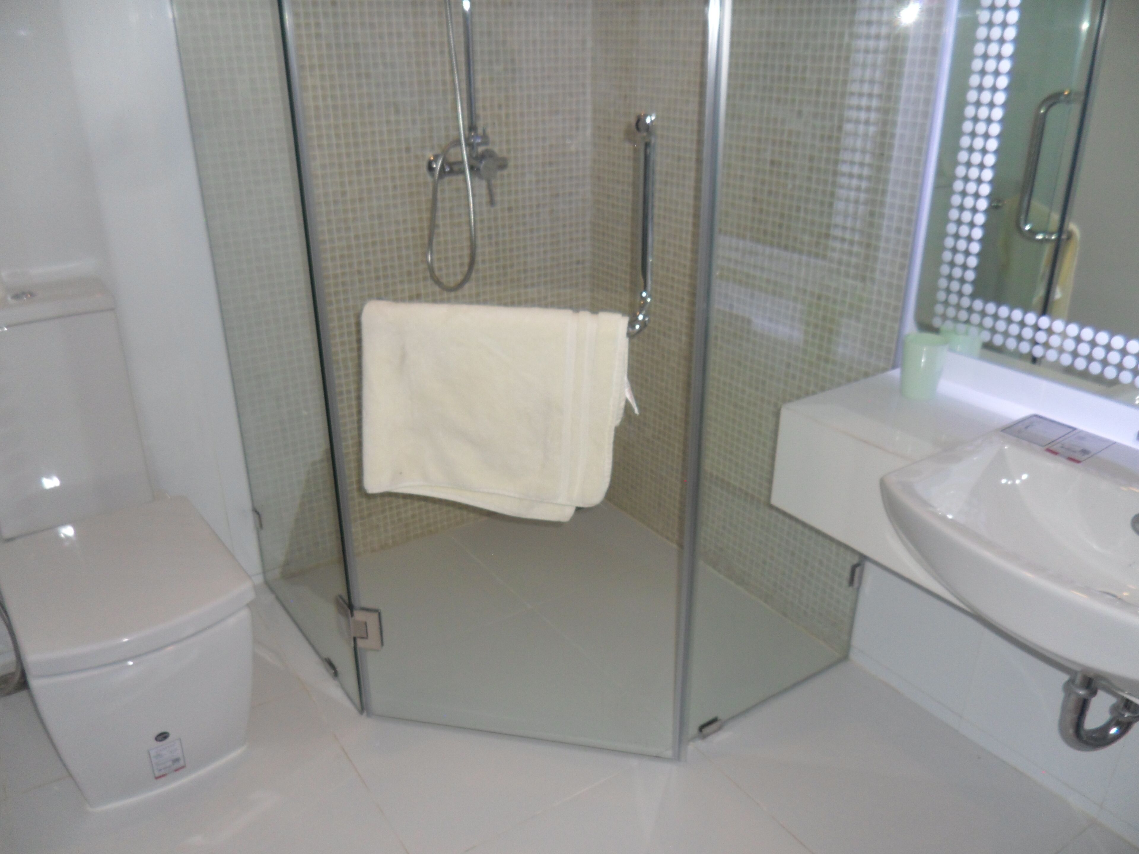 SERENITY WONAMAT 1 BEDROOM