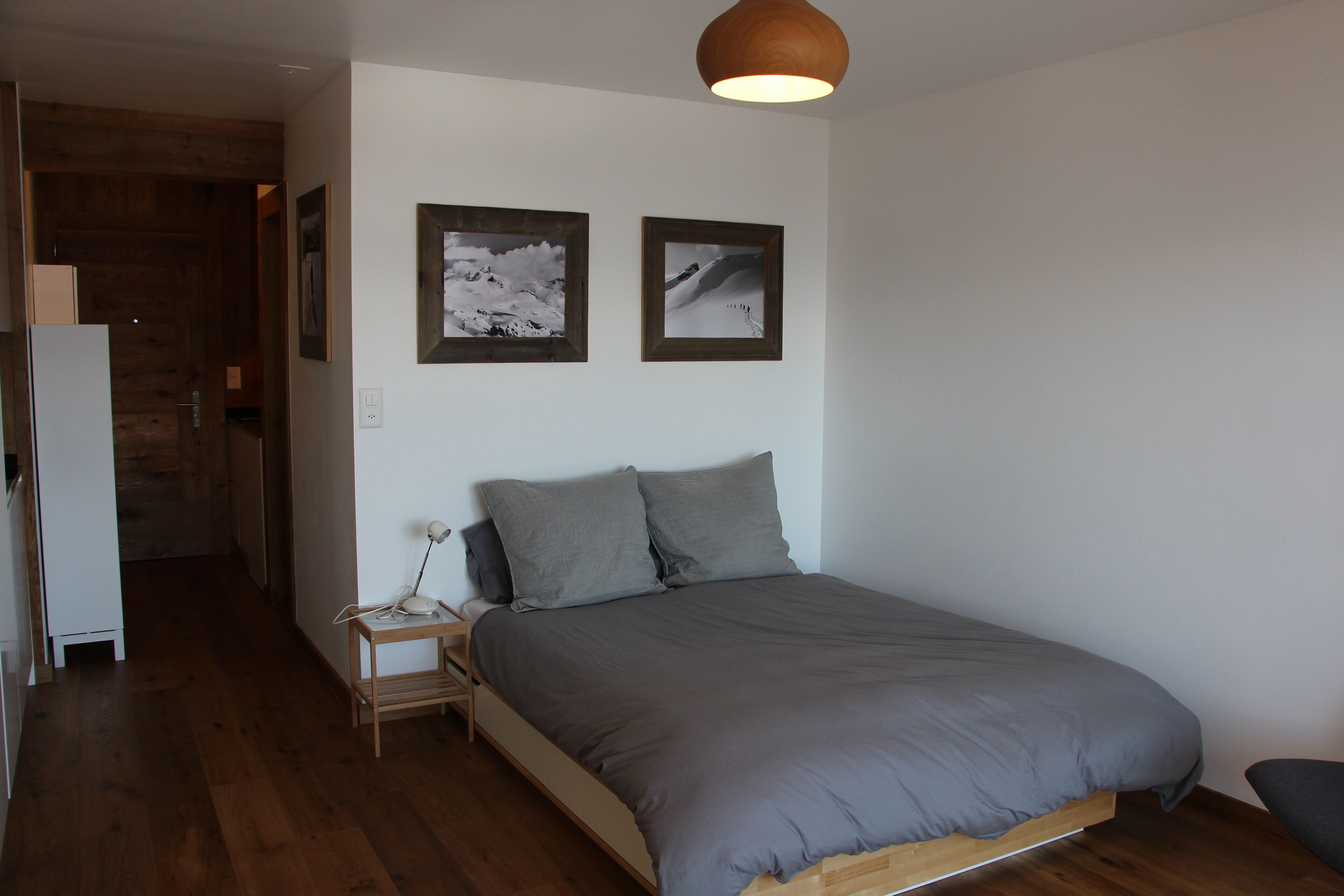 Alpine panorama studio