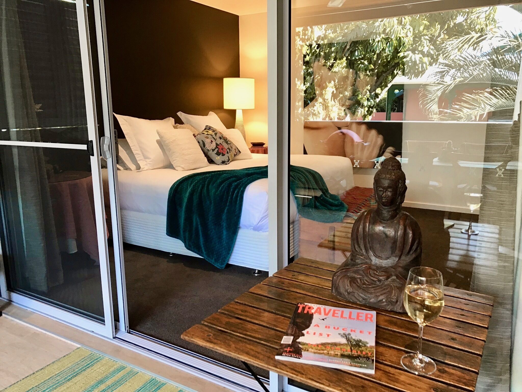 Luxe 2 Bedroom 2 Bath — image 10