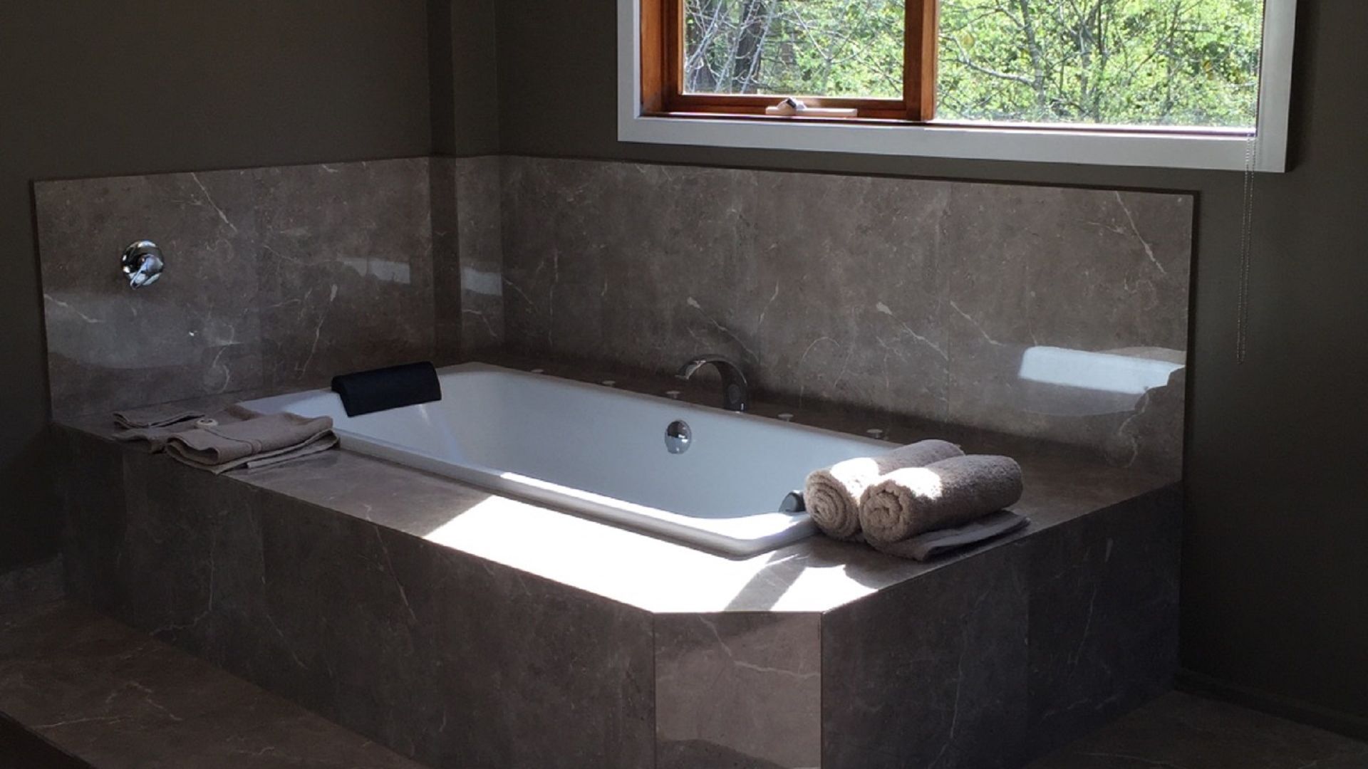 The Barn House - Montrose