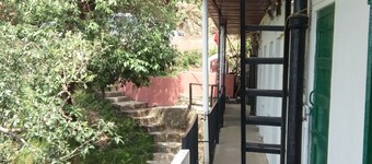 Best guest house with mountain view in shimla.