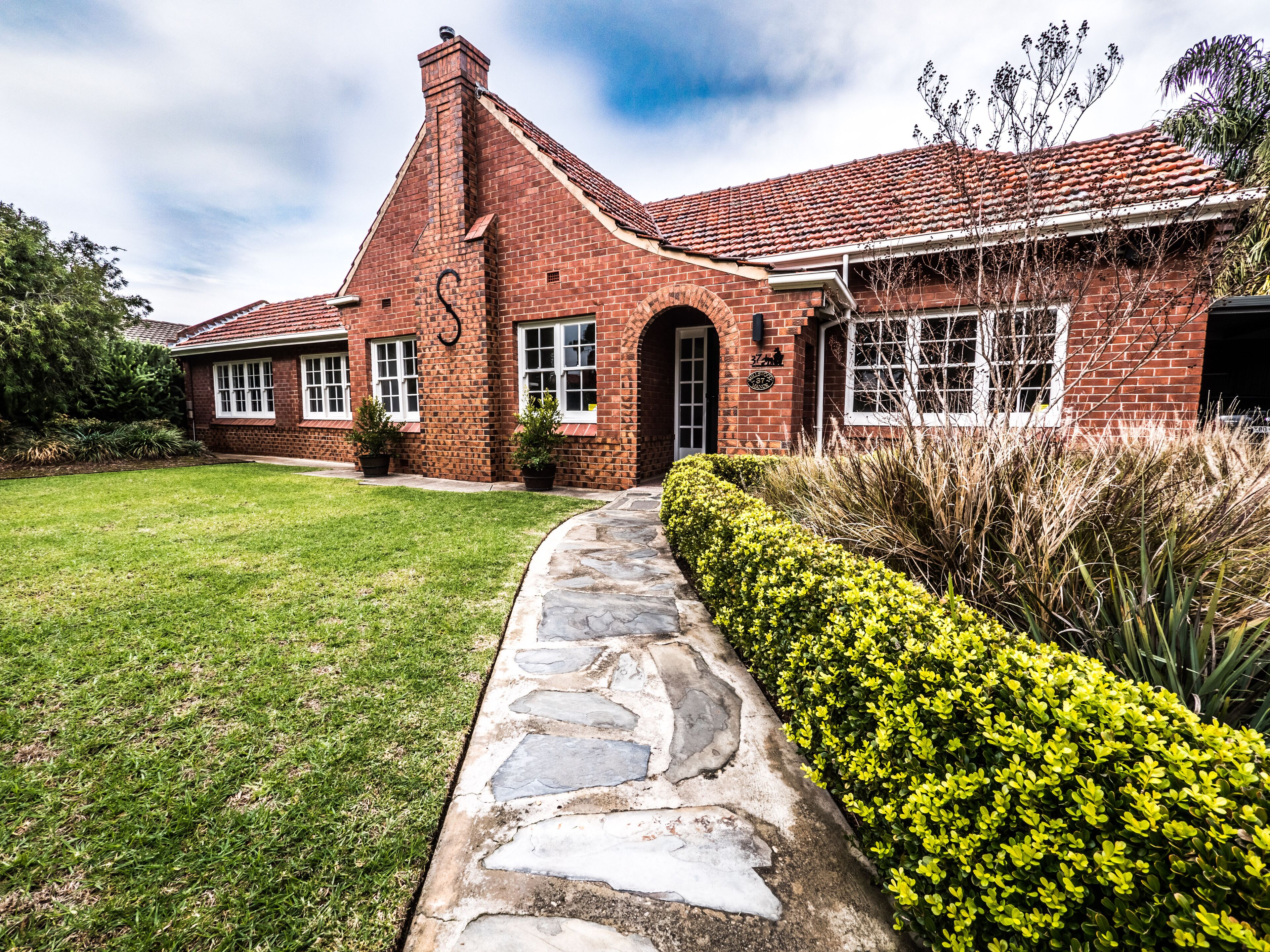  Millswood Manor  - Character Home — image 21