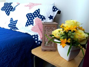 1 bedroom, iron/ironing board, Internet, bed sheets