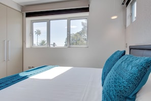 1 chambre, bureau, Wi-Fi, draps fournis