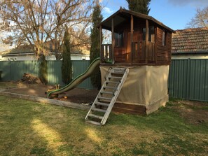 Children's area - Ashfield House High Country Escape. Mansfield, Mt Buller & Lake Eildon  (Mansfield)