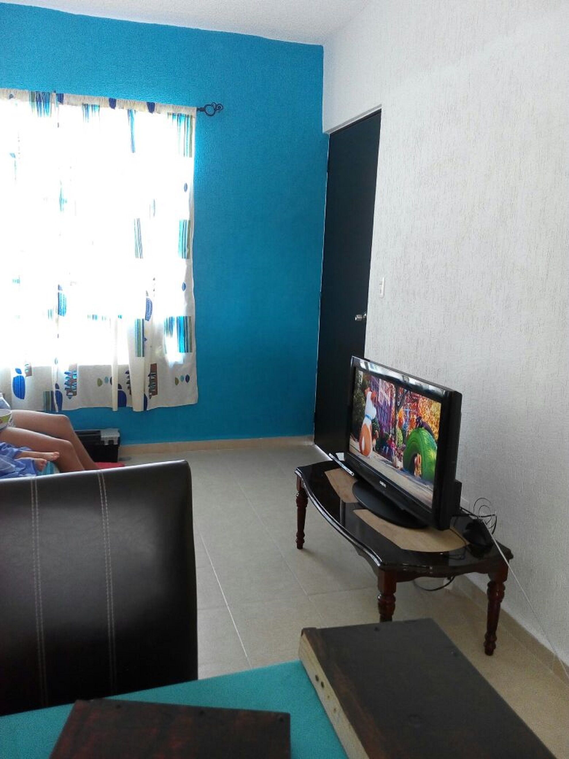 Just 15 Minutes From The Beautiful Beaches Of The Caribbean