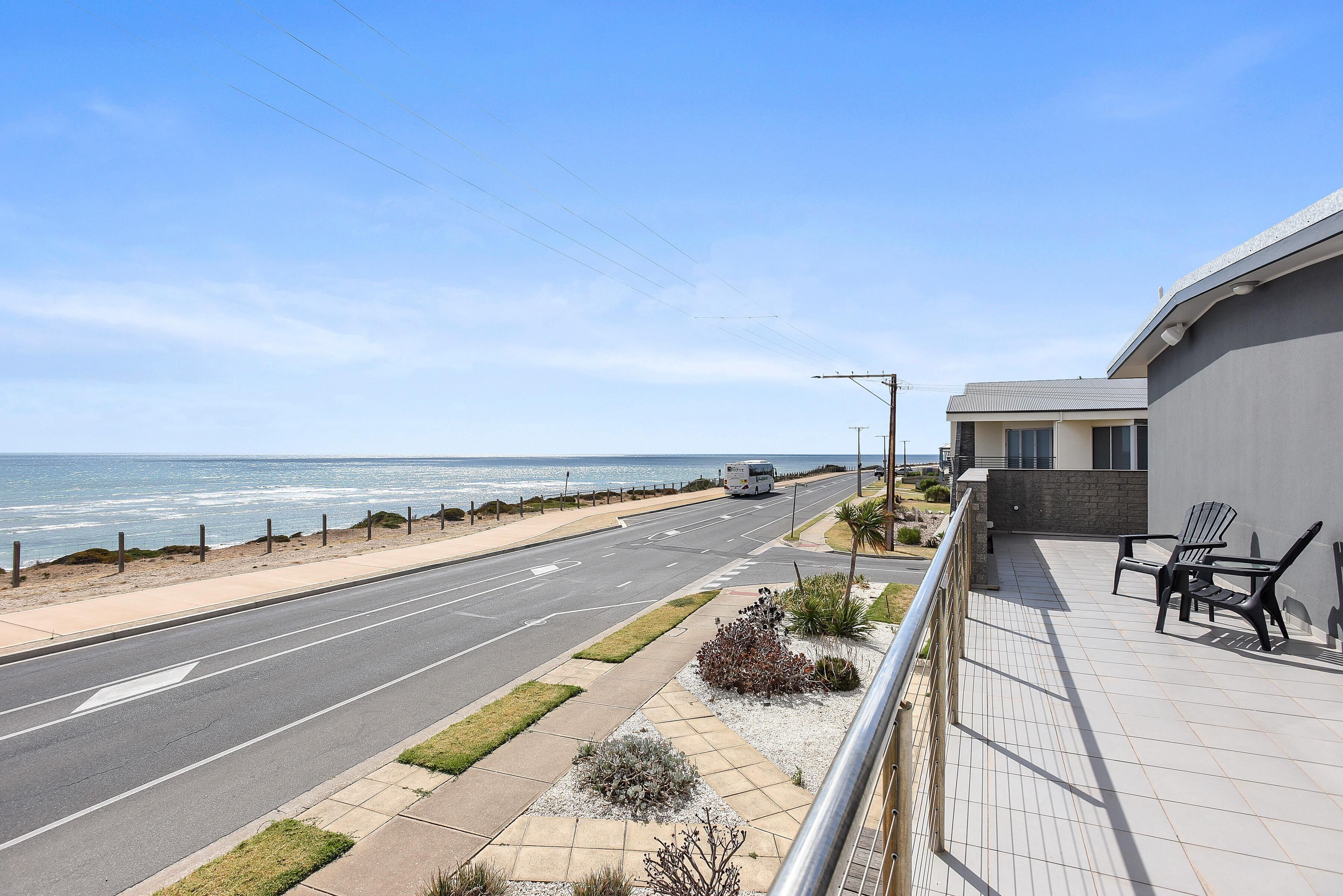 Esplanade Escape and Suite ~ Aldinga Beach - Executive Home with Stunning Sea Views and Romantic Suite