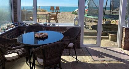 Three bedrooms Beach house on a private beach