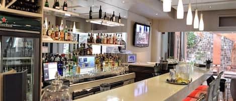 Bar (en el alojamiento)