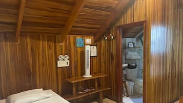 1 habitación, caja de seguridad en la habitación y wifi gratis