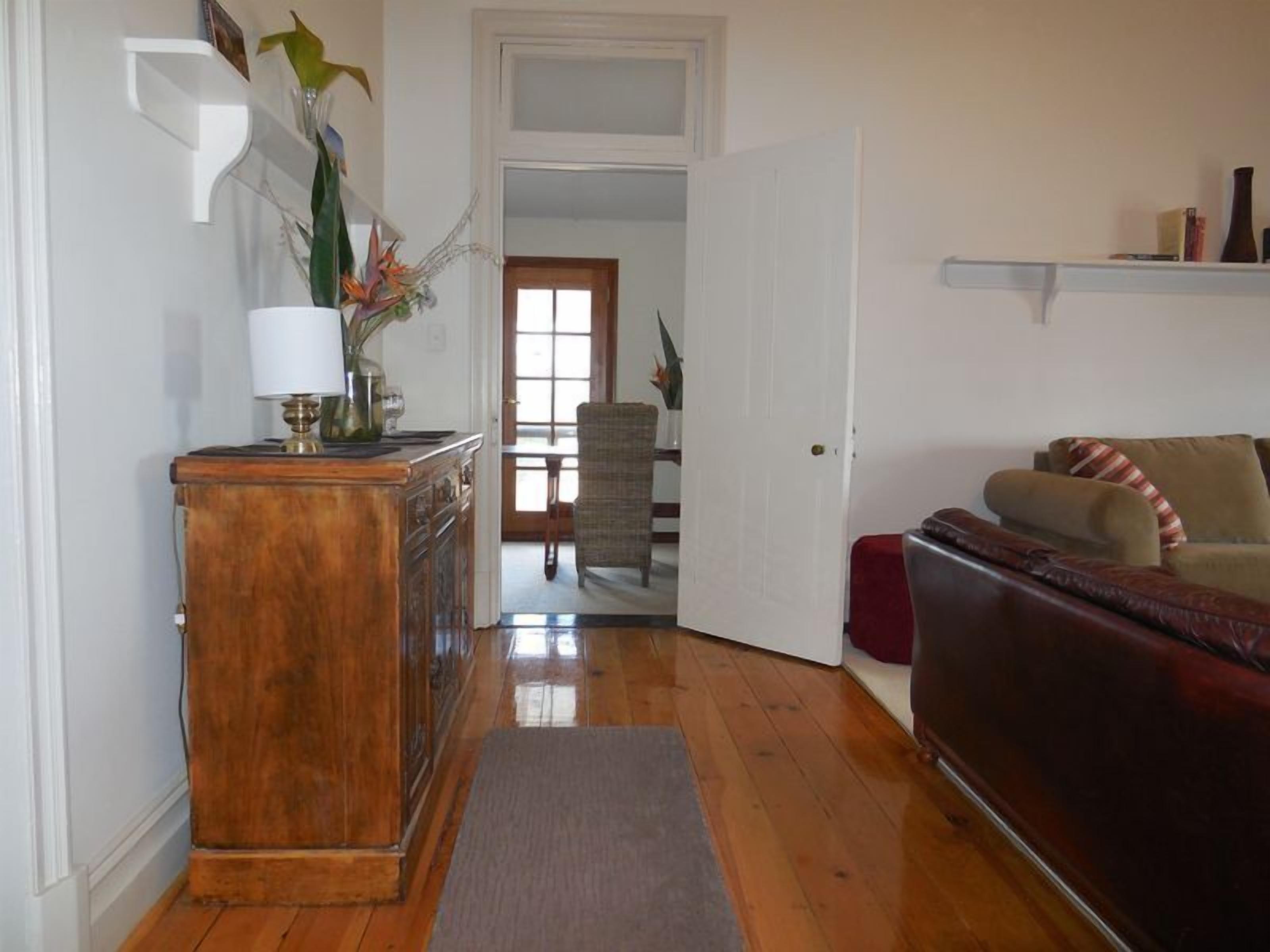 Book Keepers Cottage — image 11