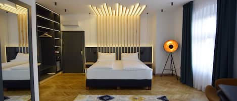 1 bedroom, in-room safe, WiFi, bed sheets