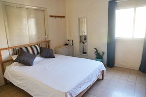 1 Schlafzimmer, Bügeleisen/Bügelbrett, Internetzugang, Bettwäsche