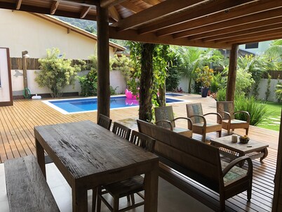 Maresias Beach. House in very quiet family condominium, for rest.